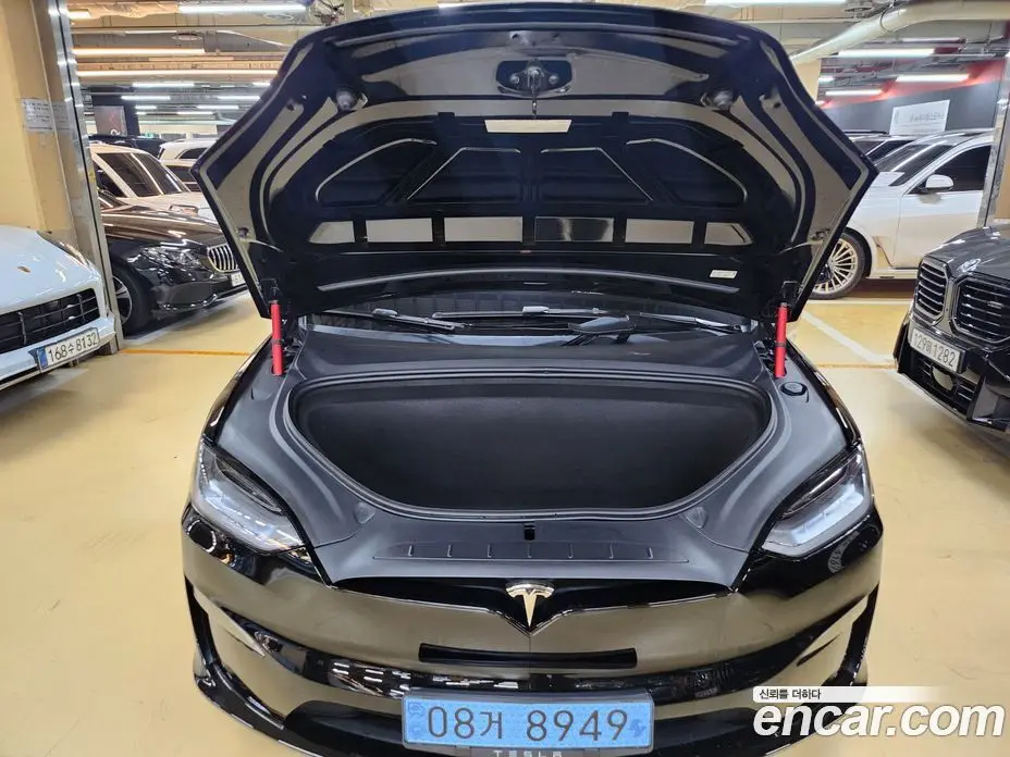 Tesla Model X 2023 0.3 автомат (гидро), фото 8 Tesla Model X 2023 0.3 автомат (гидро), фото 8