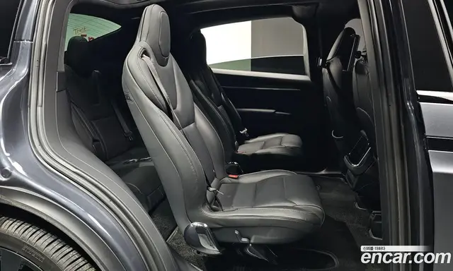 Tesla Model X 2023 0.3 автомат (гидро), миниатюра 12