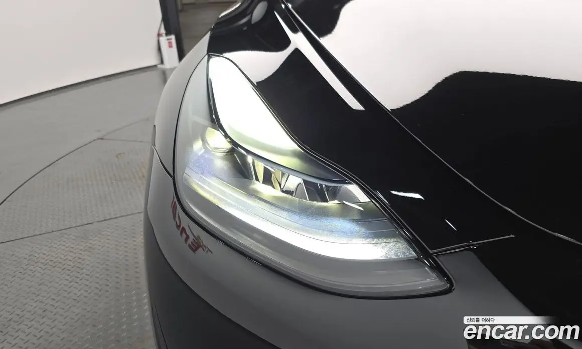 Tesla Model Y 2024 0.2 автомат (гидро), фото 7 Tesla Model Y 2024 0.2 автомат (гидро), фото 7