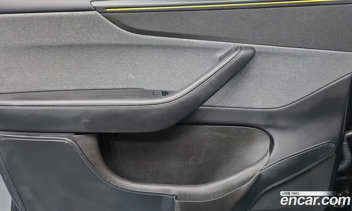 Tesla Model Y 2025 0.2 автомат (гидро), фото 14 Tesla Model Y 2025 0.2 автомат (гидро), фото 14