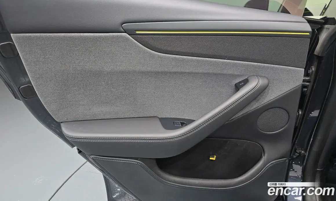Tesla Model Y 2025 0.2 автомат (гидро), фото 15 Tesla Model Y 2025 0.2 автомат (гидро), фото 15