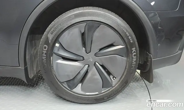 Tesla Model Y 2025 0.2 автомат (гидро), миниатюра 7 Tesla Model Y 2025 0.2 автомат (гидро), миниатюра 7