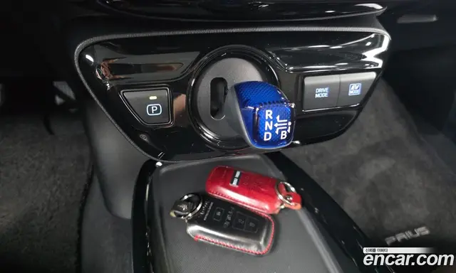 Toyota Prius 2021 1.8 автомат (гидро), миниатюра 11 Toyota Prius 2021 1.8 автомат (гидро), миниатюра 11