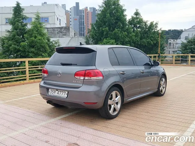 Volkswagen Golf 2013 2.0 автомат (гидро), миниатюра 4 Volkswagen Golf 2013 2.0 автомат (гидро), миниатюра 4