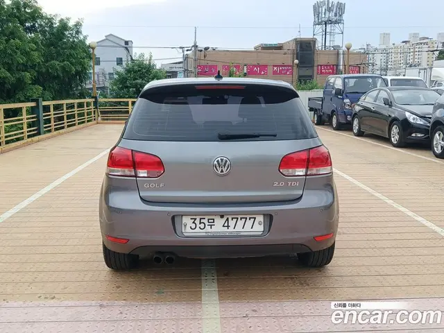 Volkswagen Golf 2013 2.0 автомат (гидро), миниатюра 5 Volkswagen Golf 2013 2.0 автомат (гидро), миниатюра 5