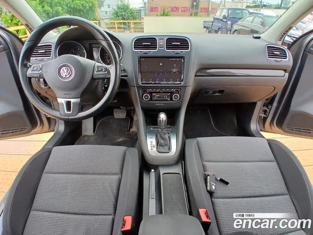 Volkswagen Golf 2013 2.0 автомат (гидро), миниатюра 10 Volkswagen Golf 2013 2.0 автомат (гидро), миниатюра 10