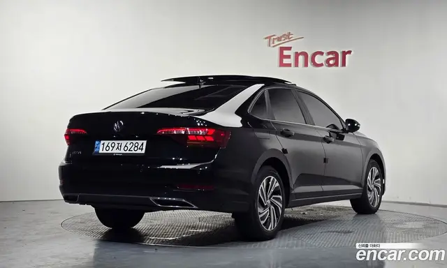 Volkswagen Jetta 2021 1.4 автомат (гидро), миниатюра 2 Volkswagen Jetta 2021 1.4 автомат (гидро), миниатюра 2