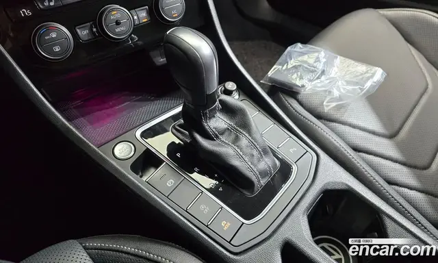 Volkswagen Jetta 2021 1.4 автомат (гидро), миниатюра 12