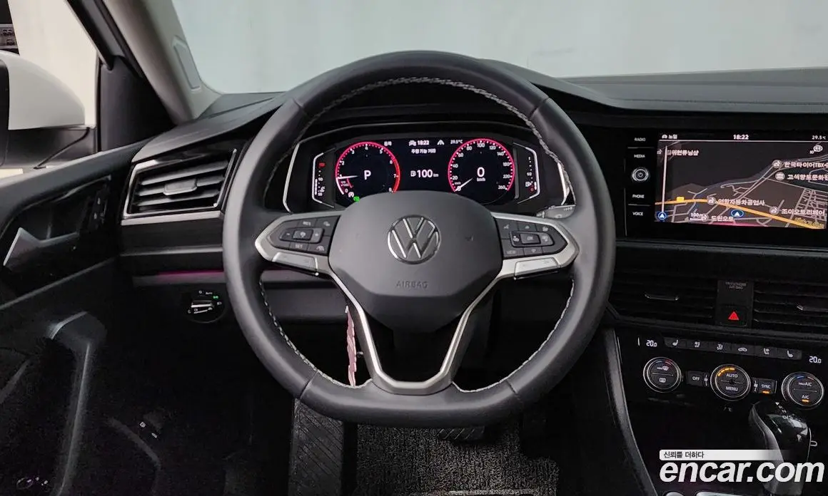 Volkswagen Jetta 2023 1.5 автомат (гидро), фото 13