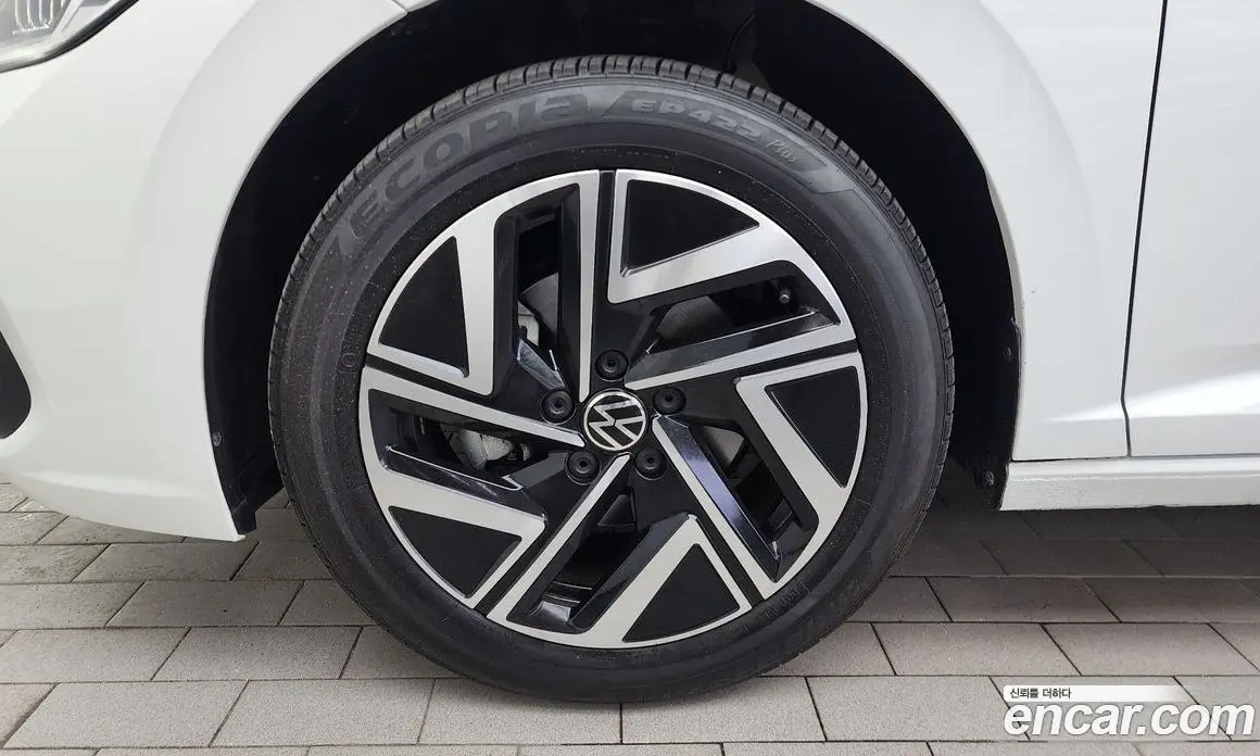 Volkswagen Jetta 2023 1.5 автомат (гидро), фото 5
