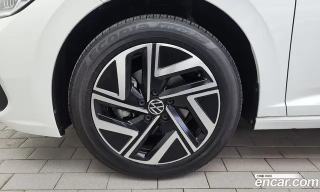 Volkswagen Jetta 2023 1.5 автомат (гидро), миниатюра 5