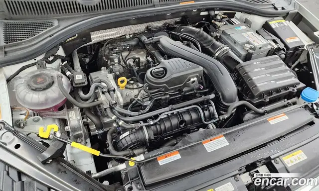 Volkswagen Jetta 2023 1.5 автомат (гидро), миниатюра 6