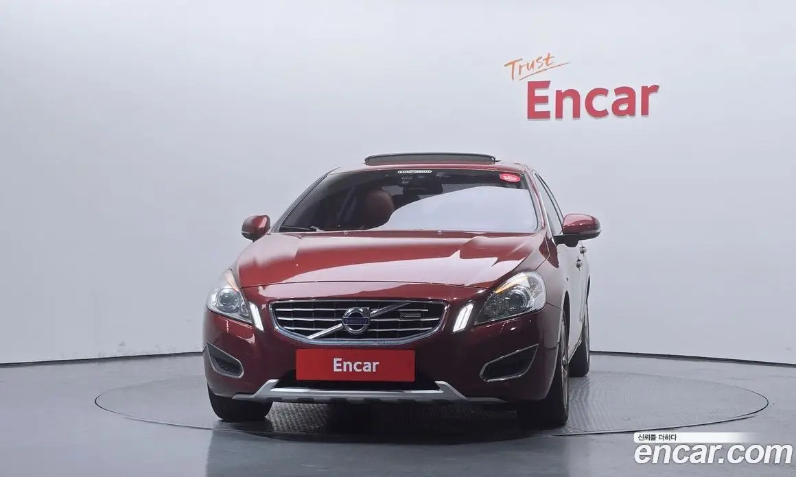 Volvo S60 2012 2.0 автомат (гидро), фото 3 Volvo S60 2012 2.0 автомат (гидро), фото 3