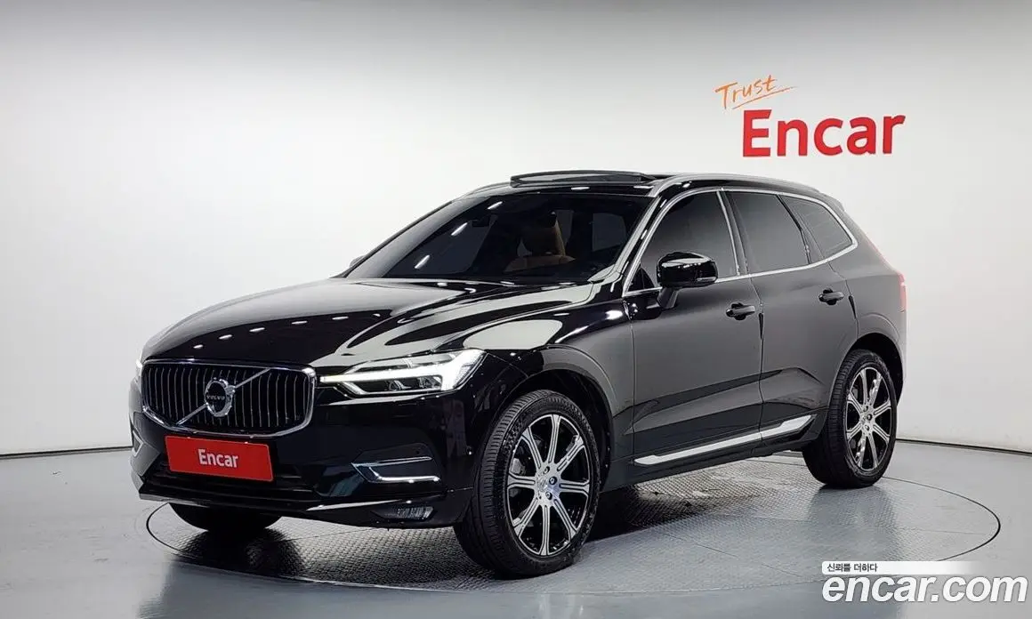Volvo XC60 2020 2.0 автомат (гидро), фото 1 Volvo XC60 2020 2.0 автомат (гидро), фото 1