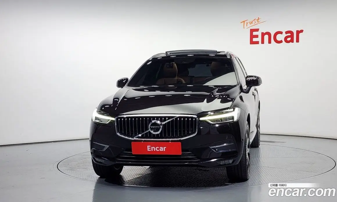 Volvo XC60 2020 2.0 автомат (гидро), фото 3 Volvo XC60 2020 2.0 автомат (гидро), фото 3