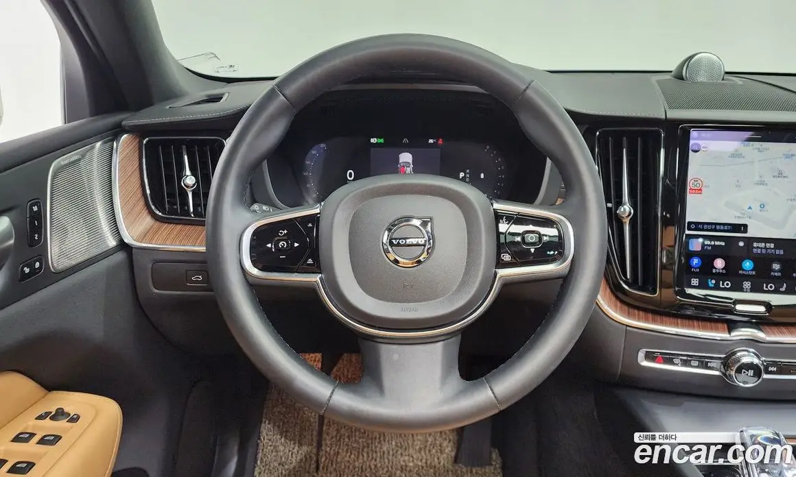Volvo XC60 2024 2.0 автомат (гидро), фото 17 Volvo XC60 2024 2.0 автомат (гидро), фото 17
