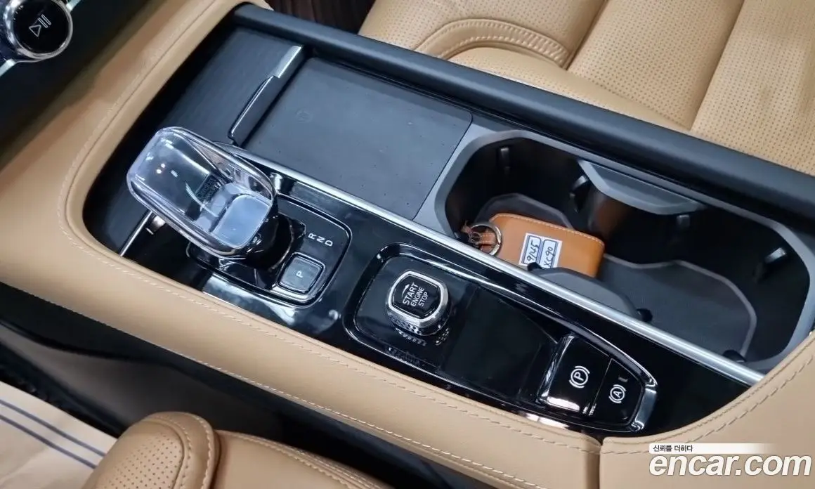 Volvo XC90 2024 2.0 автомат (гидро), фото 9 Volvo XC90 2024 2.0 автомат (гидро), фото 9