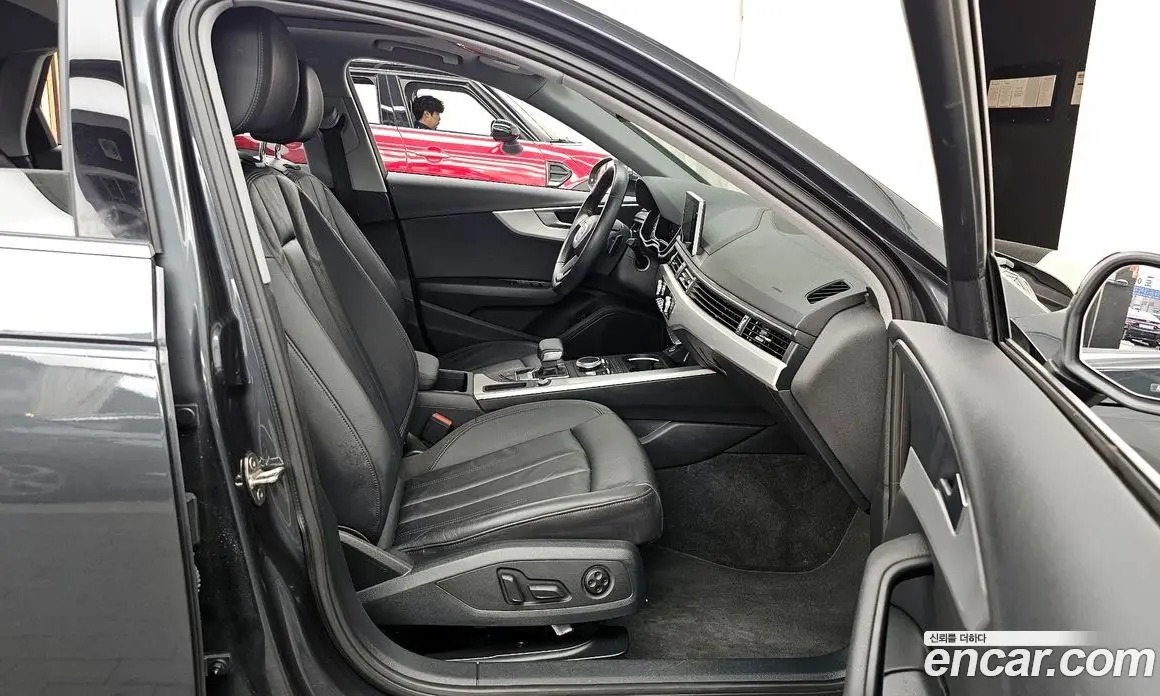 Audi A4 2019 2.0 автомат (гидро), фото 11 Audi A4 2019 2.0 автомат (гидро), фото 11