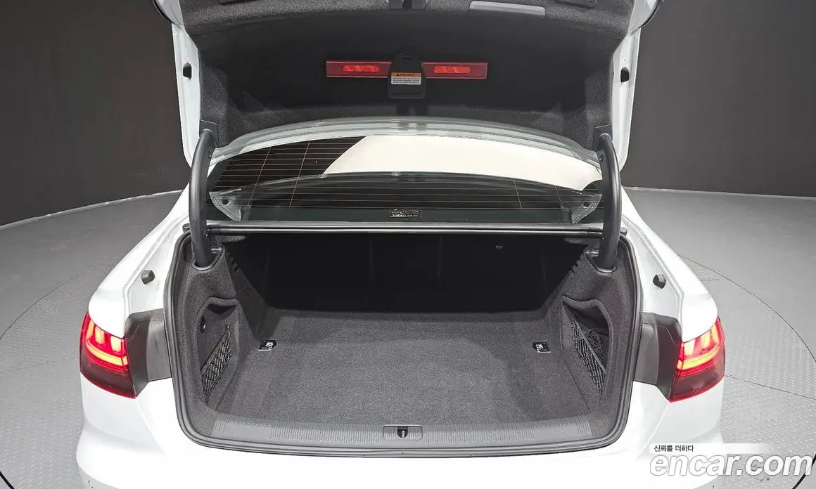 Audi A4 2022 2.0 автомат (гидро), фото 20 Audi A4 2022 2.0 автомат (гидро), фото 20