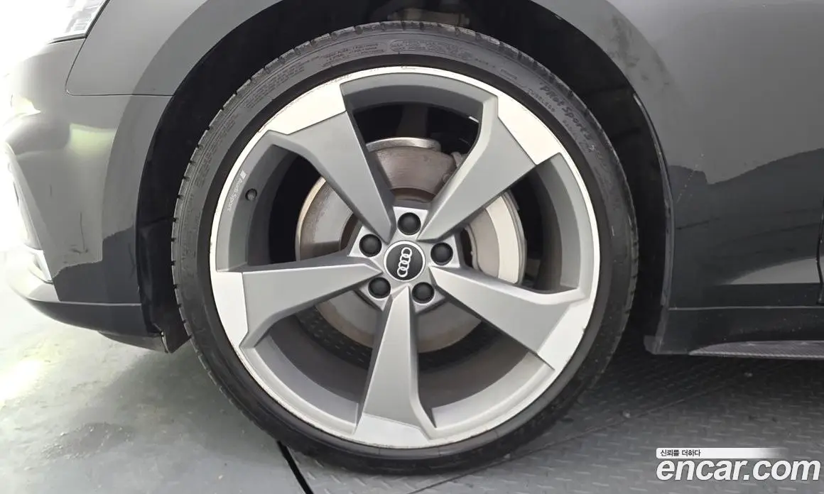 Audi A5 2019 2.0 автомат (гидро), фото 5 Audi A5 2019 2.0 автомат (гидро), фото 5