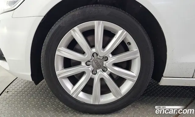 Audi A6 2013 3.0 автомат (гидро), миниатюра 5 Audi A6 2013 3.0 автомат (гидро), миниатюра 5