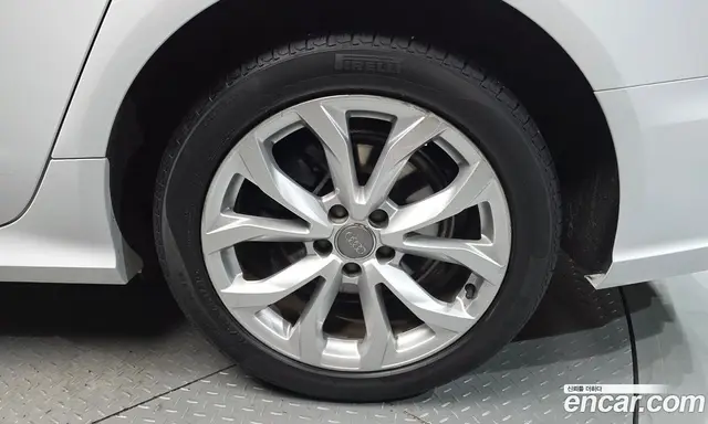 Audi A6 2016 2.0 автомат (гидро), миниатюра 5 Audi A6 2016 2.0 автомат (гидро), миниатюра 5