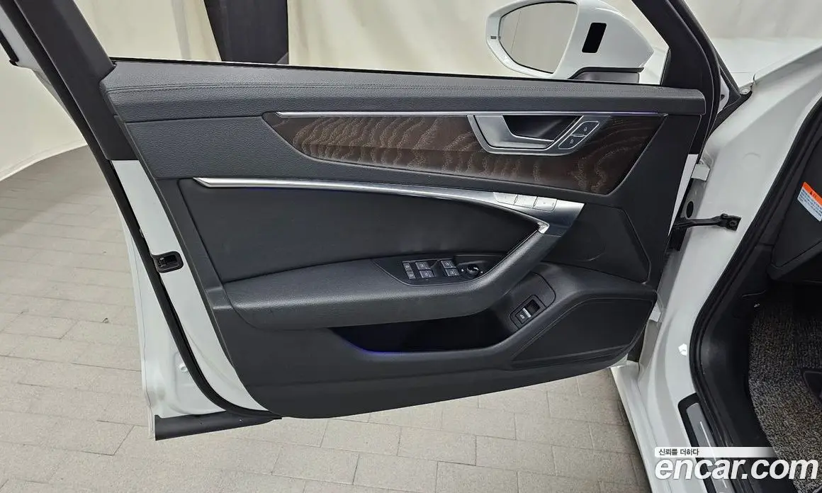 Audi A6 2019 2.0 автомат (гидро), фото 14 Audi A6 2019 2.0 автомат (гидро), фото 14