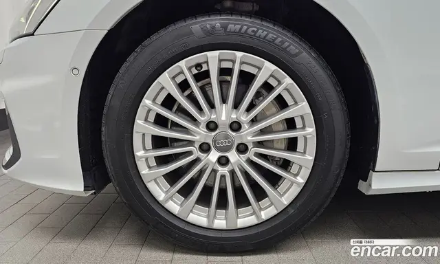 Audi A6 2019 2.0 автомат (гидро), миниатюра 5 Audi A6 2019 2.0 автомат (гидро), миниатюра 5
