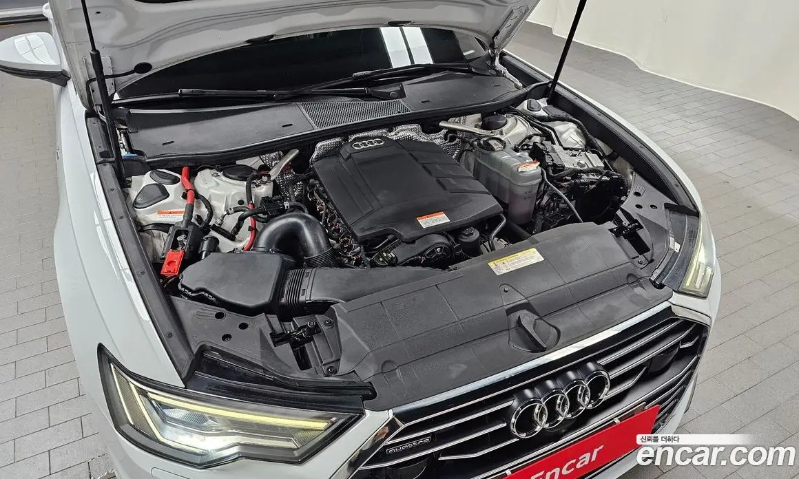 Audi A6 2019 2.0 автомат (гидро), фото 6 Audi A6 2019 2.0 автомат (гидро), фото 6
