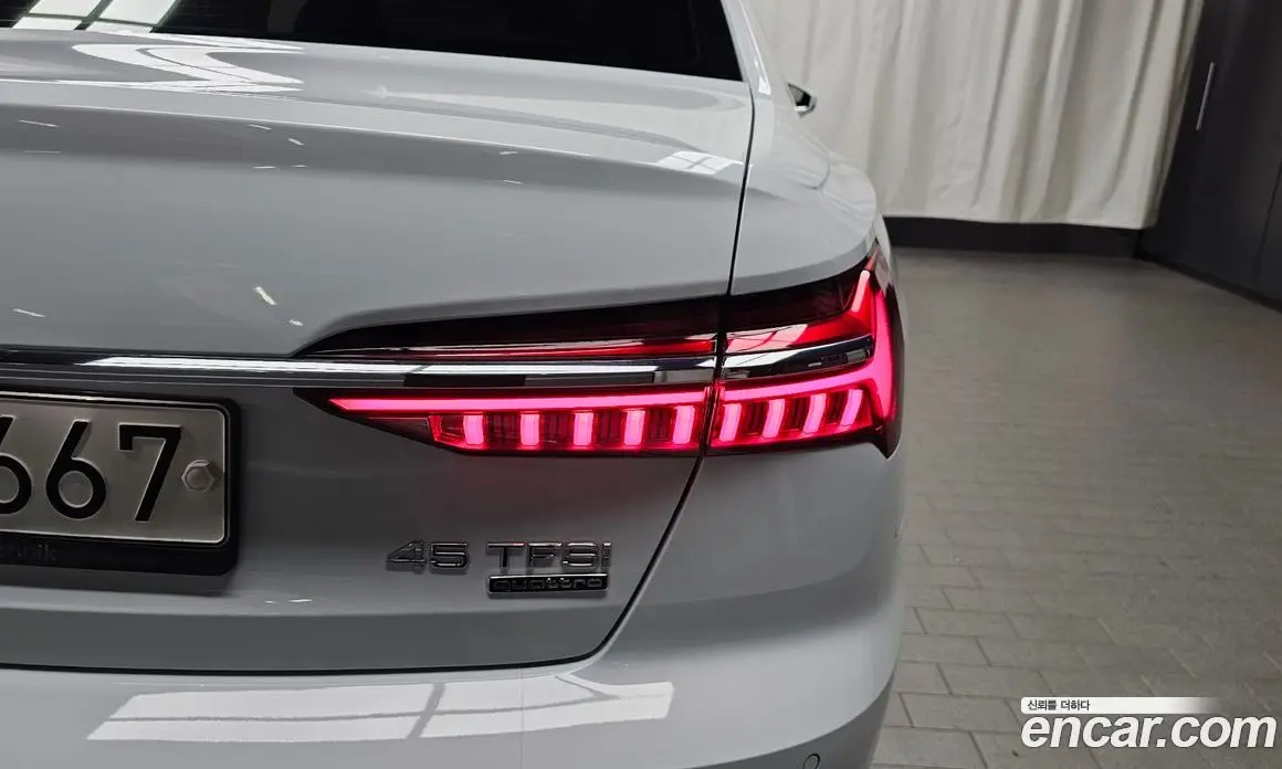 Audi A6 2019 2.0 автомат (гидро), фото 9 Audi A6 2019 2.0 автомат (гидро), фото 9