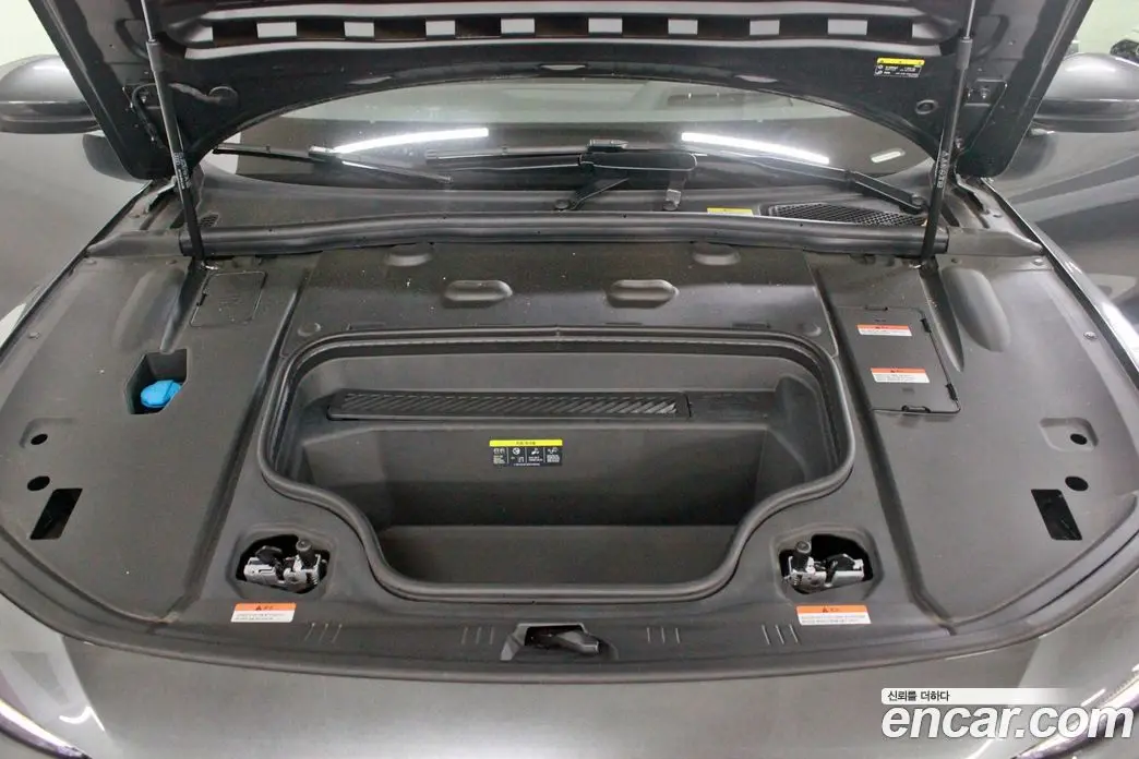 Audi A6 e-tron 2025 автомат (гидро), фото 6 Audi A6 e-tron 2025 автомат (гидро), фото 6