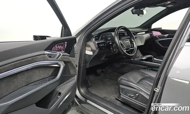 Audi e-tron 2020 0.2 автомат (гидро), миниатюра 10 Audi e-tron 2020 0.2 автомат (гидро), миниатюра 10