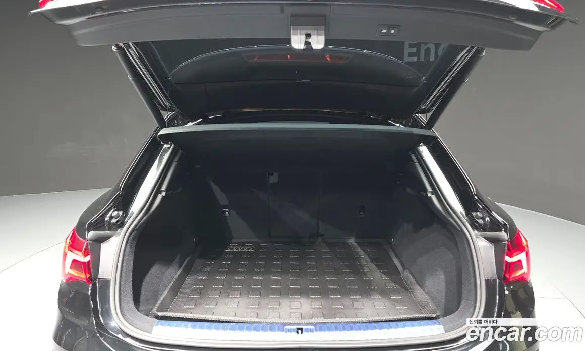 Audi Q3 2020 2.0 автомат (гидро), фото 20 Audi Q3 2020 2.0 автомат (гидро), фото 20