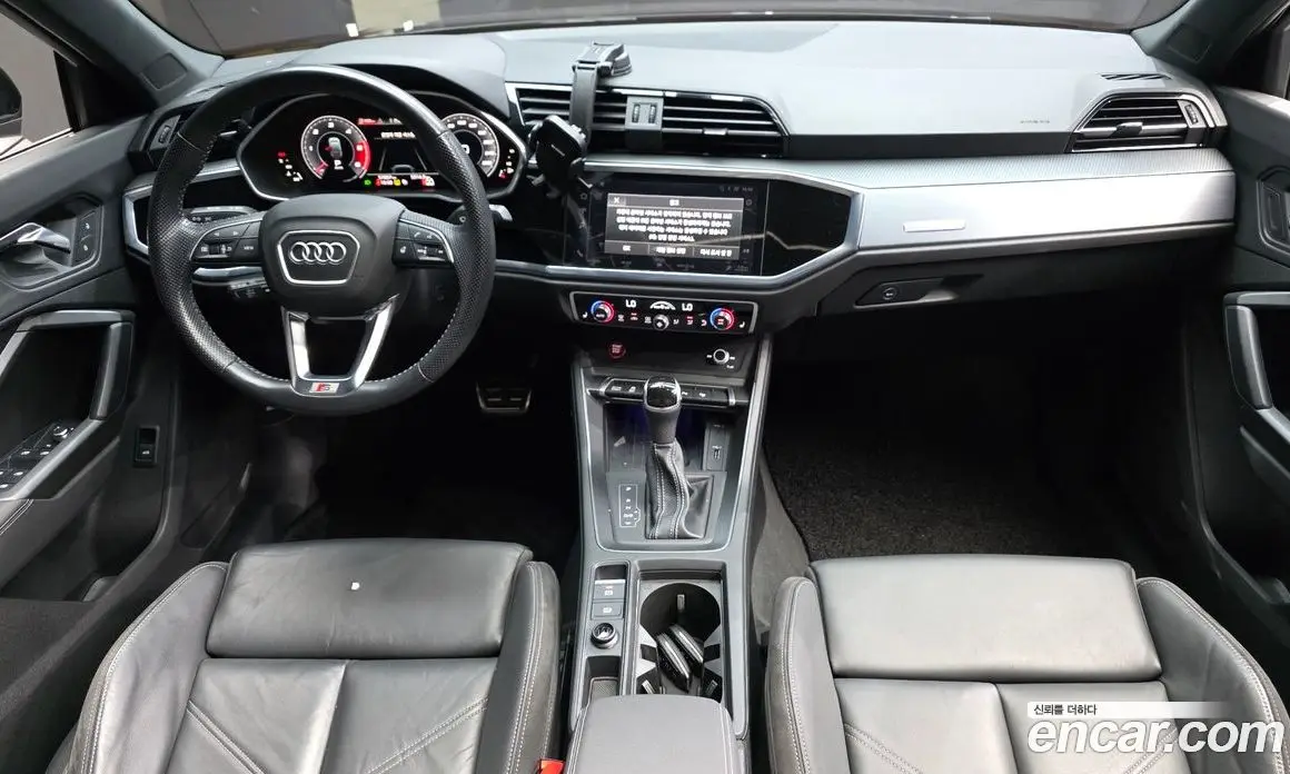 Audi Q3 2020 2.0 автомат (гидро), фото 7 Audi Q3 2020 2.0 автомат (гидро), фото 7