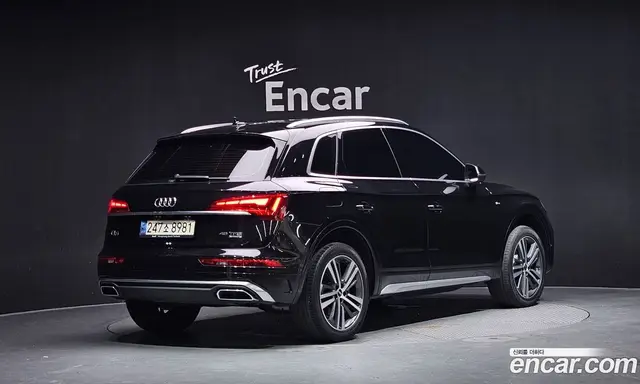 Audi Q5 2021 2.0 автомат (гидро), миниатюра 2