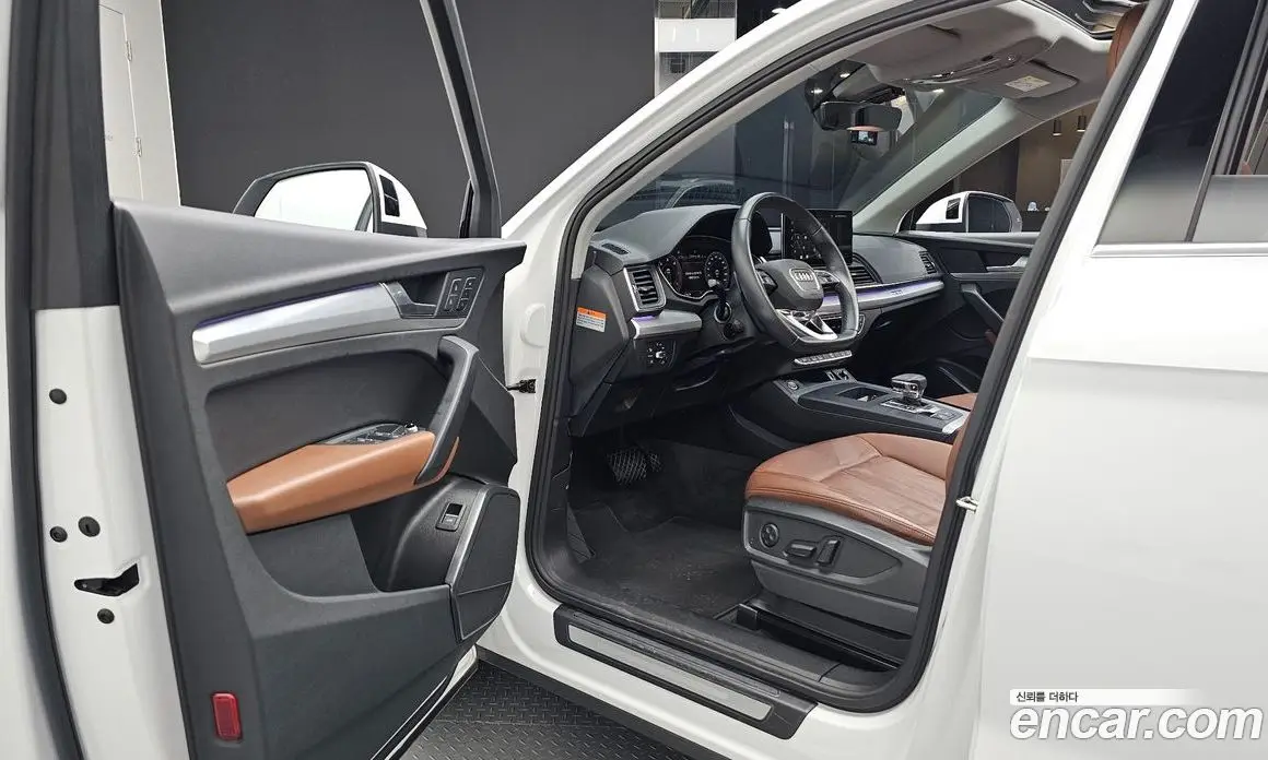Audi Q5 2022 2.0 автомат (гидро), фото 13