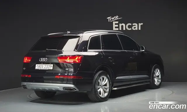Audi Q7 2019 2.0 автомат (гидро), миниатюра 2 Audi Q7 2019 2.0 автомат (гидро), миниатюра 2