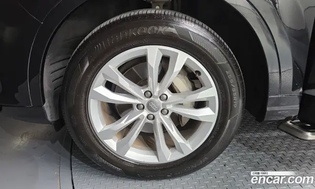 Audi Q7 2019 2.0 автомат (гидро), миниатюра 5 Audi Q7 2019 2.0 автомат (гидро), миниатюра 5