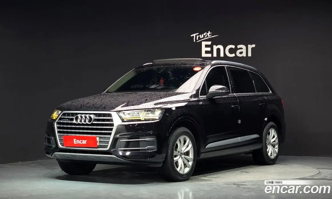 Audi Q7 2019 2.0 автомат (гидро), фото 1 Audi Q7 2019 2.0 автомат (гидро), фото 1