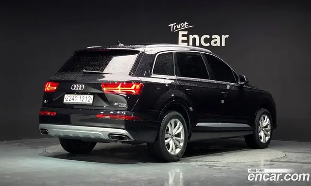 Audi Q7 2019 2.0 автомат (гидро), миниатюра 2 Audi Q7 2019 2.0 автомат (гидро), миниатюра 2