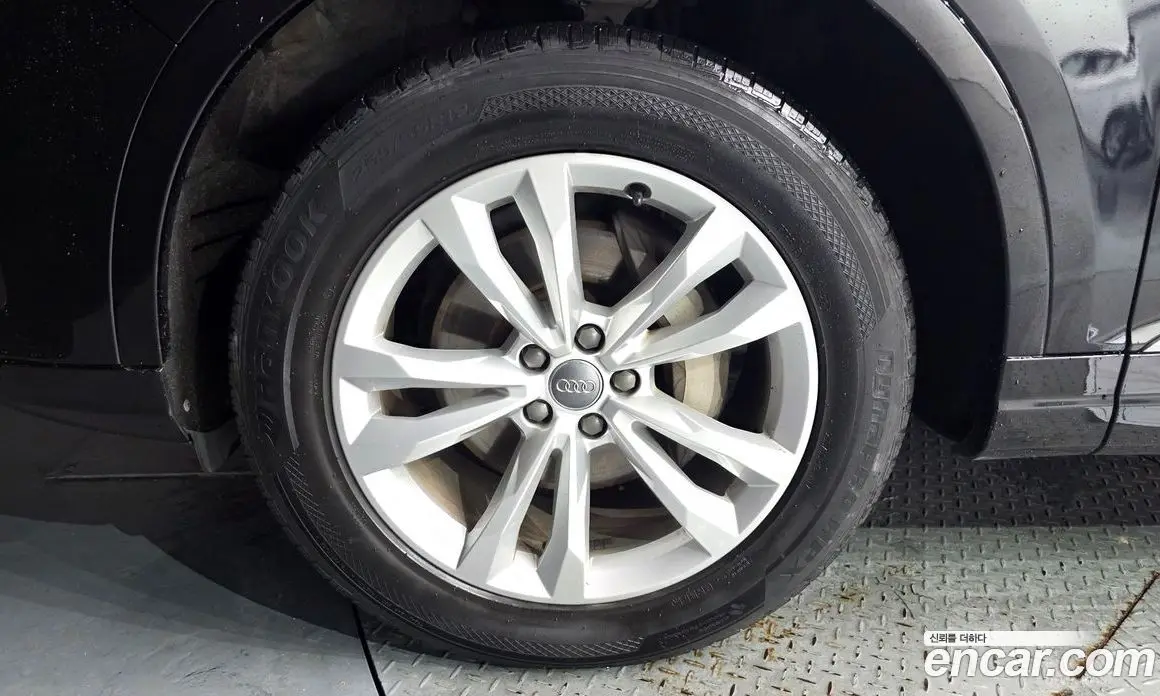 Audi Q7 2019 2.0 автомат (гидро), фото 5 Audi Q7 2019 2.0 автомат (гидро), фото 5