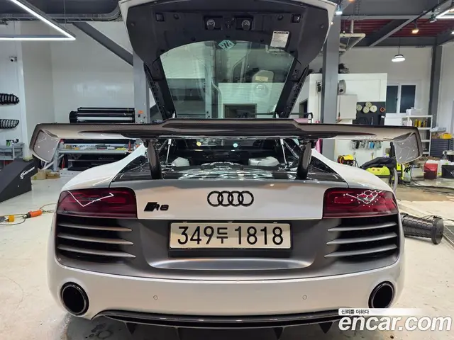 Audi R8 2015 5.2 автомат (гидро), миниатюра 4 Audi R8 2015 5.2 автомат (гидро), миниатюра 4