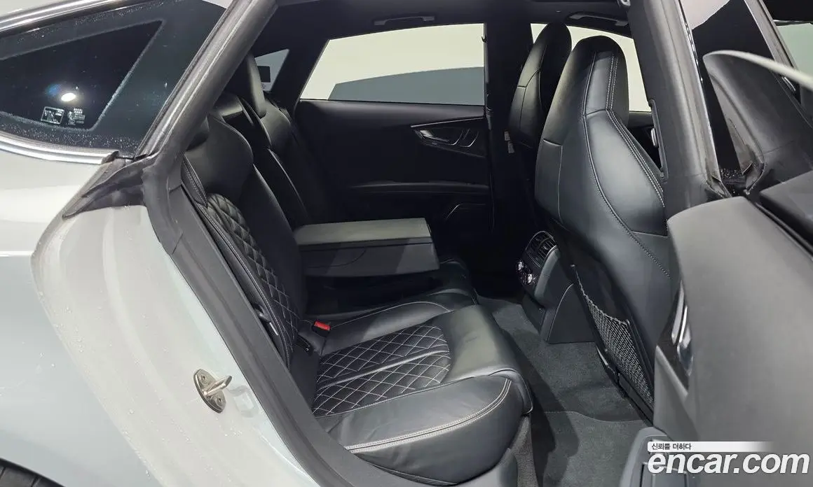 Audi S7 2013 4.0 автомат (гидро), фото 12 Audi S7 2013 4.0 автомат (гидро), фото 12