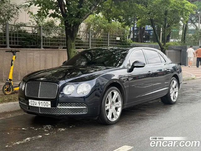 Bentley Flying Spur 2018 4.0 автомат (гидро), миниатюра 2 Bentley Flying Spur 2018 4.0 автомат (гидро), миниатюра 2
