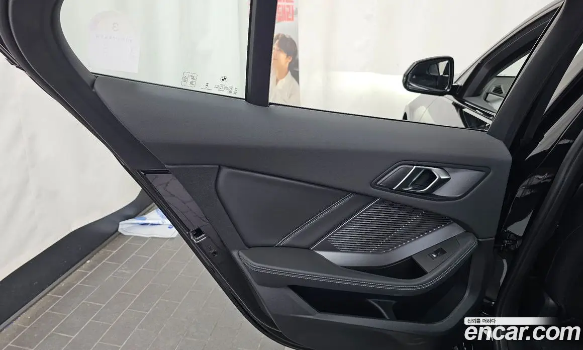 BMW 1 серия 2025 2.0 автомат (гидро), фото 15 BMW 1 серия 2025 2.0 автомат (гидро), фото 15