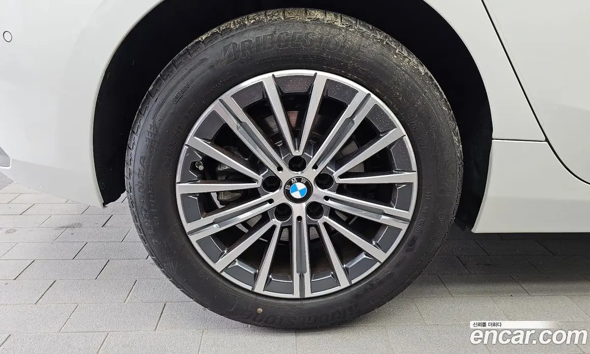 BMW 2 серия 2025 2.0 автомат (гидро), фото 5 BMW 2 серия 2025 2.0 автомат (гидро), фото 5