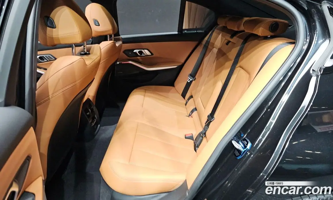 BMW 3 серия 2025 2.0 автомат (гидро), фото 16 BMW 3 серия 2025 2.0 автомат (гидро), фото 16