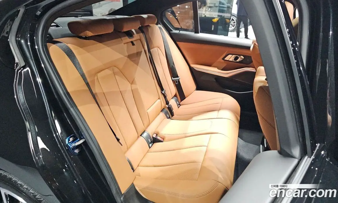 BMW 3 серия 2025 2.0 автомат (гидро), фото 17 BMW 3 серия 2025 2.0 автомат (гидро), фото 17
