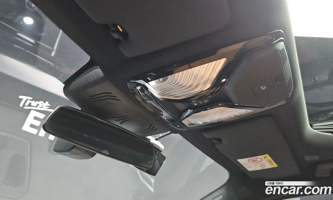 BMW 3 серия 2025 2.0 автомат (гидро), фото 28 BMW 3 серия 2025 2.0 автомат (гидро), фото 28