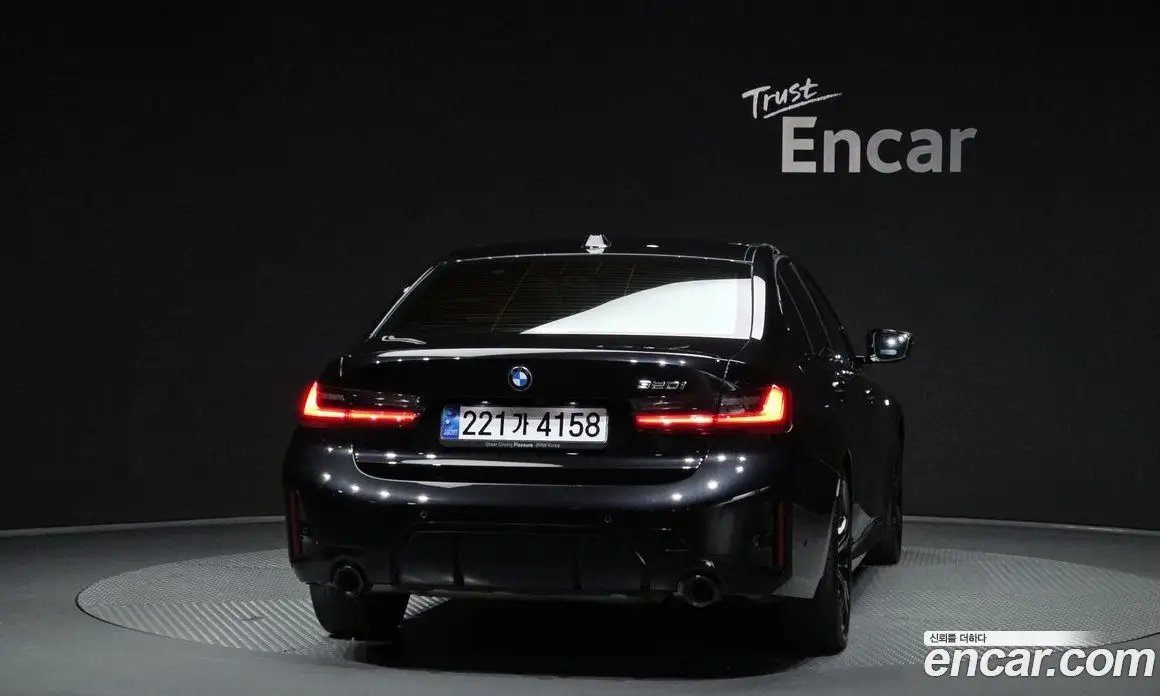 BMW 3 серия 2025 2.0 автомат (гидро), фото 4 BMW 3 серия 2025 2.0 автомат (гидро), фото 4